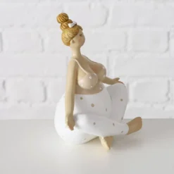 Figurka porcelanowa Joga, kobieta, 22 cm