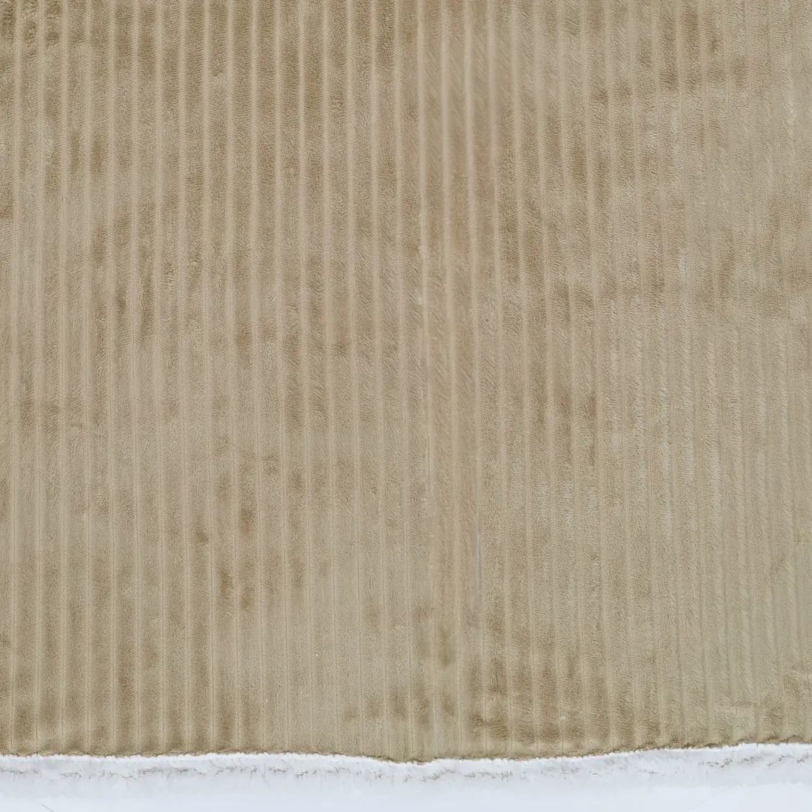 Koc dwustronny z barankiem 130 x 170 cm