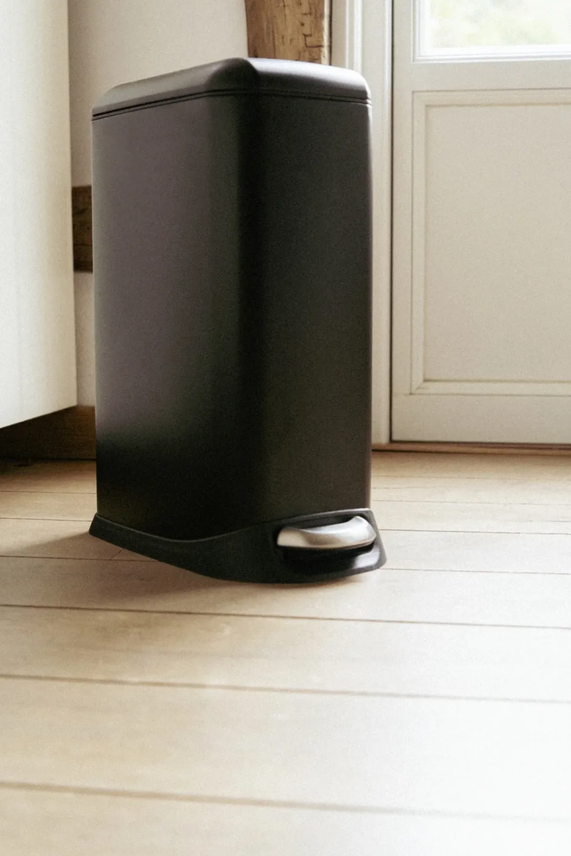Kosz pedałowy DESIGN, 41 x 23,5 x 55 cm, WENKO