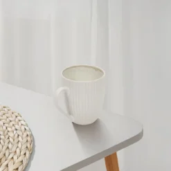 Kubek na kawę herbatę ESSENCE, ceramiczny, 400 ml