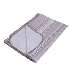 Kwadratowy obrus poliestrowy z nadrukiem AMBRINE, 150 x 150 cm