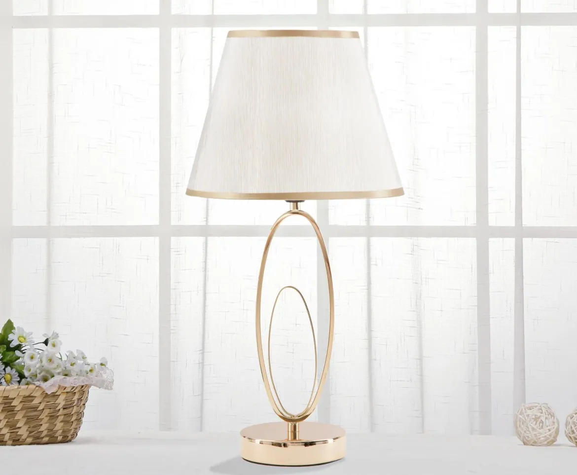 Lampa stołowa GLAM FLUSH, metalowa, złota, Ø 24x47 cm