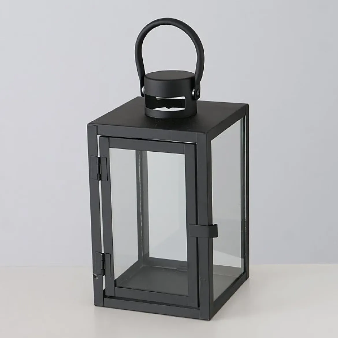Metalowy lampion ze szklaną szybą, dwa rozmiary, ARANA
