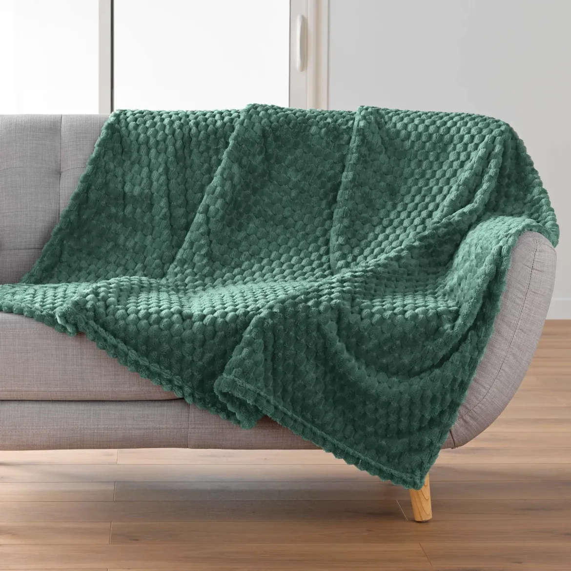 Narzuta flanelowa 125 x 150 cm FROSTY