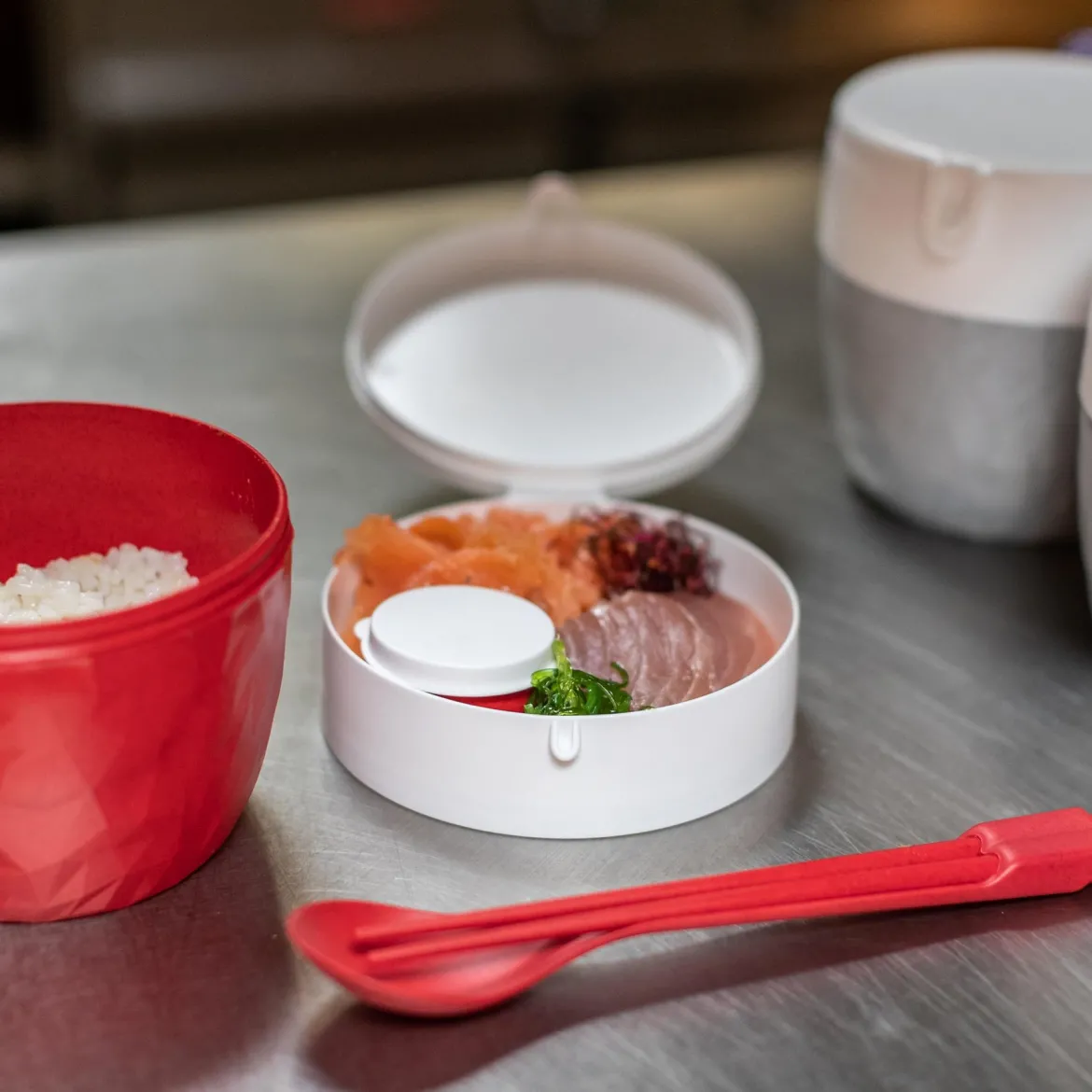 Śniadaniówka, pojemnik na sałatkę i sos BENTOBOX L, 3 elementy, KOZIOL