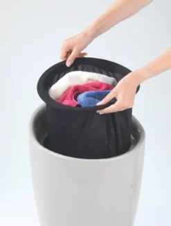 Pufa i kosz na pranie CANDY, nowoczesny taboret do łazienki 2w1, WENKO