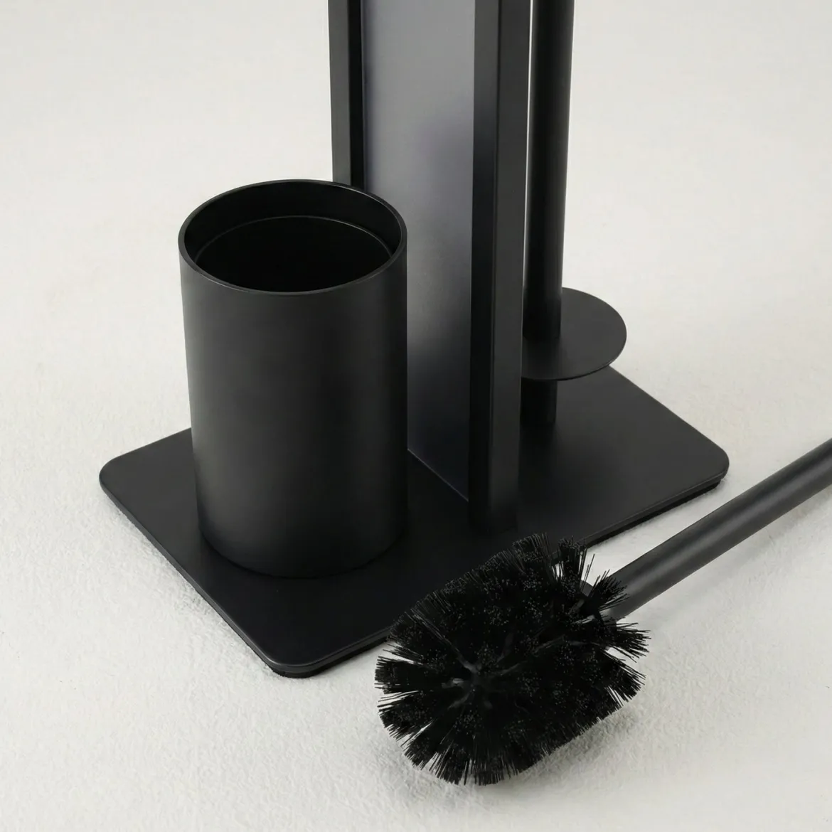 Stojak na papier toaletowy i szczotkę do WC z półką na telefon HYLLA, 65 cm