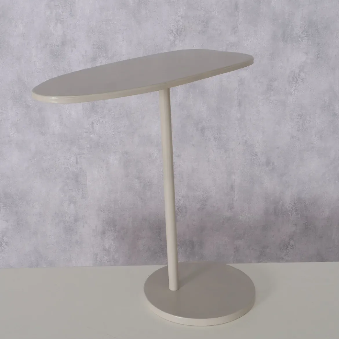 Stolik pomocniczy z metalu PLUTO, wys. 51,5 cm