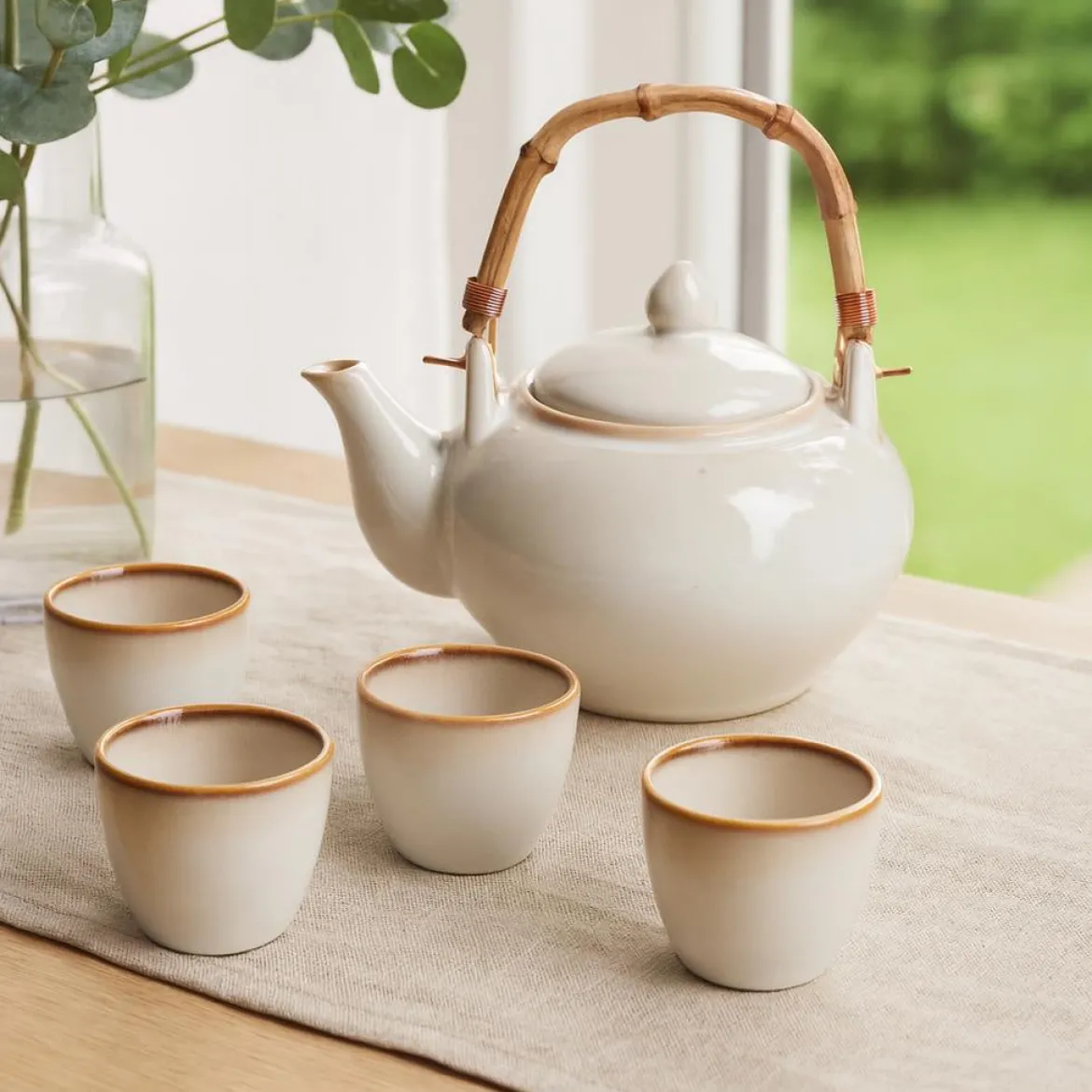 Zestaw do herbaty, ceramiczny, dzbanek 1 l i 4 filiżanki