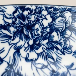 Zestaw ozdobnych talerzy z nadrukiem kwiatowym GLAMT, 18 sztuk, porcelanowych